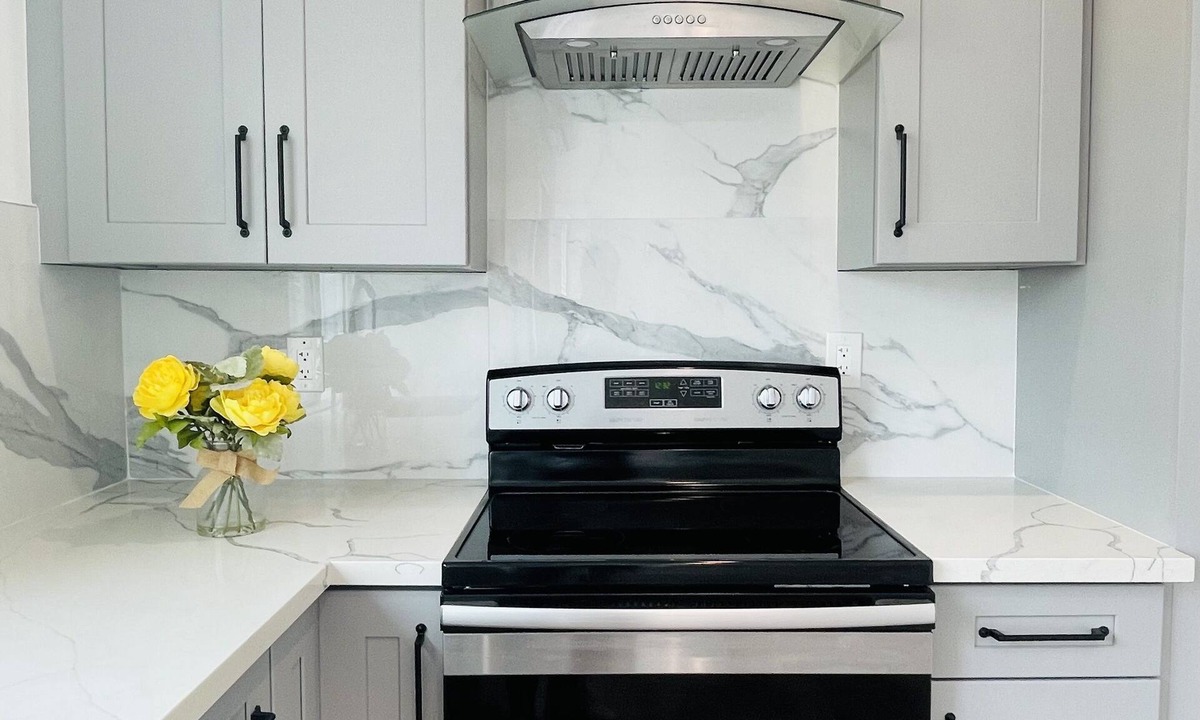 Garden Grove Apartment | BRAND NEW BEAUTY STUDIO IN GARDEN GROVE