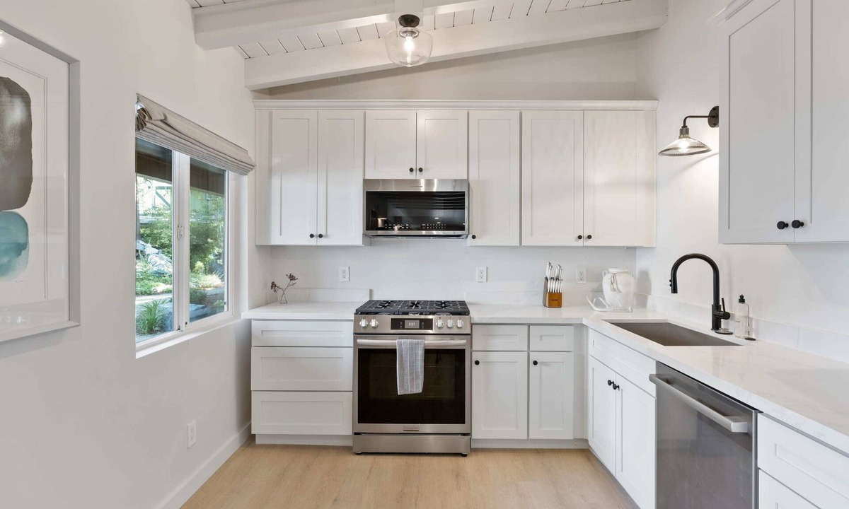 Lakeside Park Resort | Brand New Boutique Stay - Stateline, Heavenly, Beach - South Lake Chalet