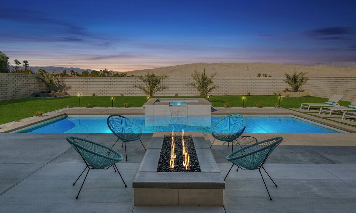 Cathedral City House | Brand New Modern Desert Oasis