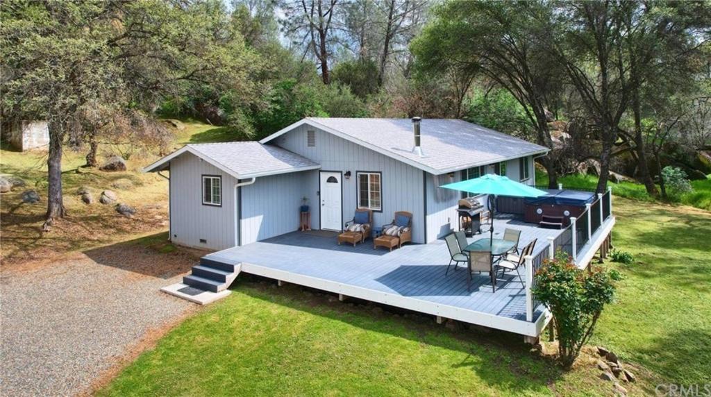 Mariposa House | Brookside Cottage