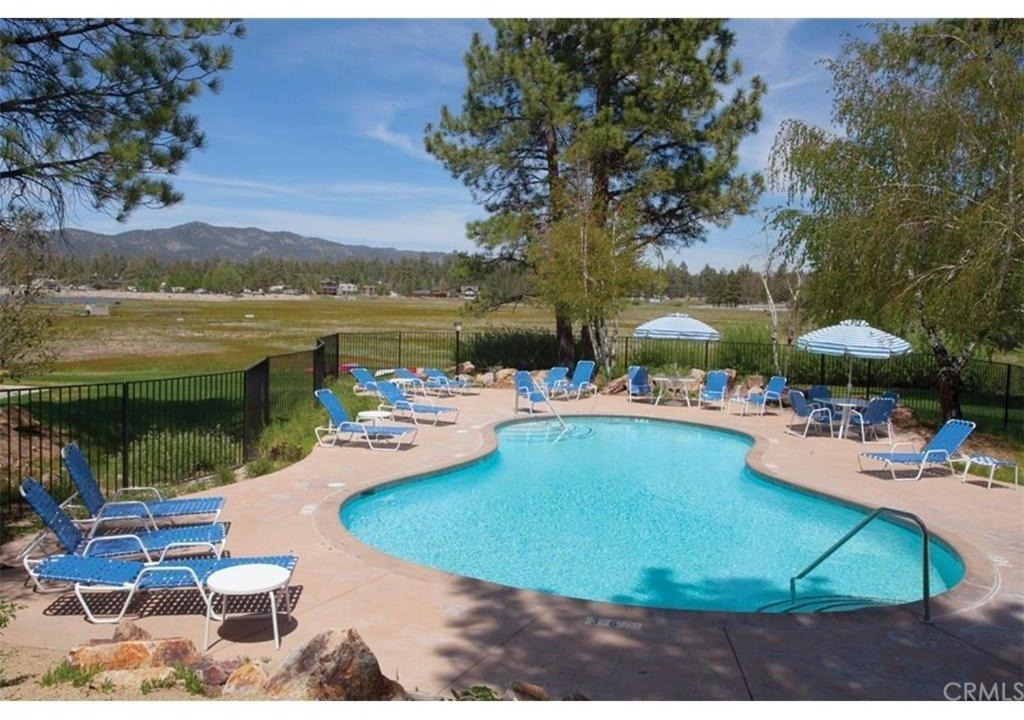 Big Bear Lake Apartment | Brown Bear's Den Condo