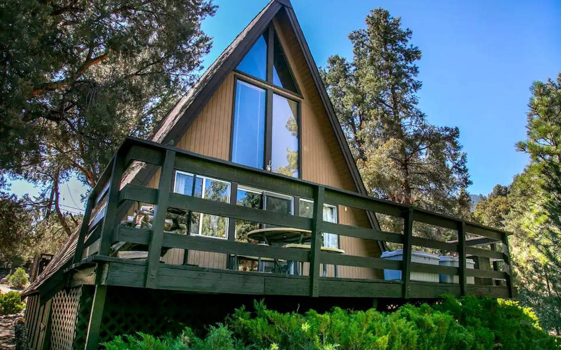 Pine Mountain Club Cabin | Cabin ∙ 2 bedrooms ∙ 4 guests