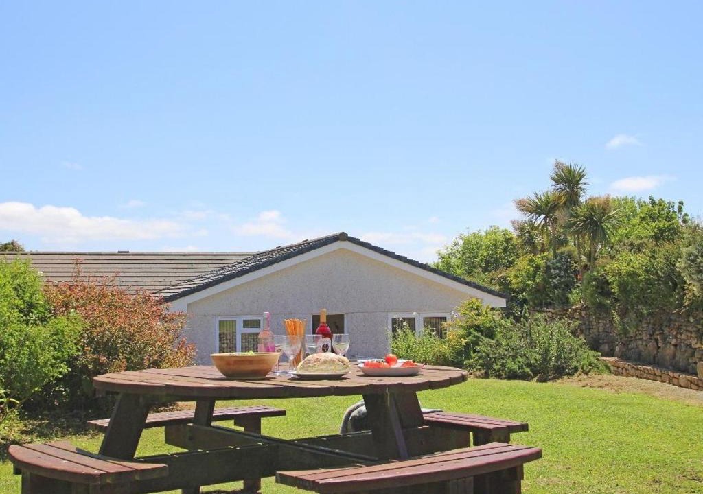 Chysauster House | Carne Vue