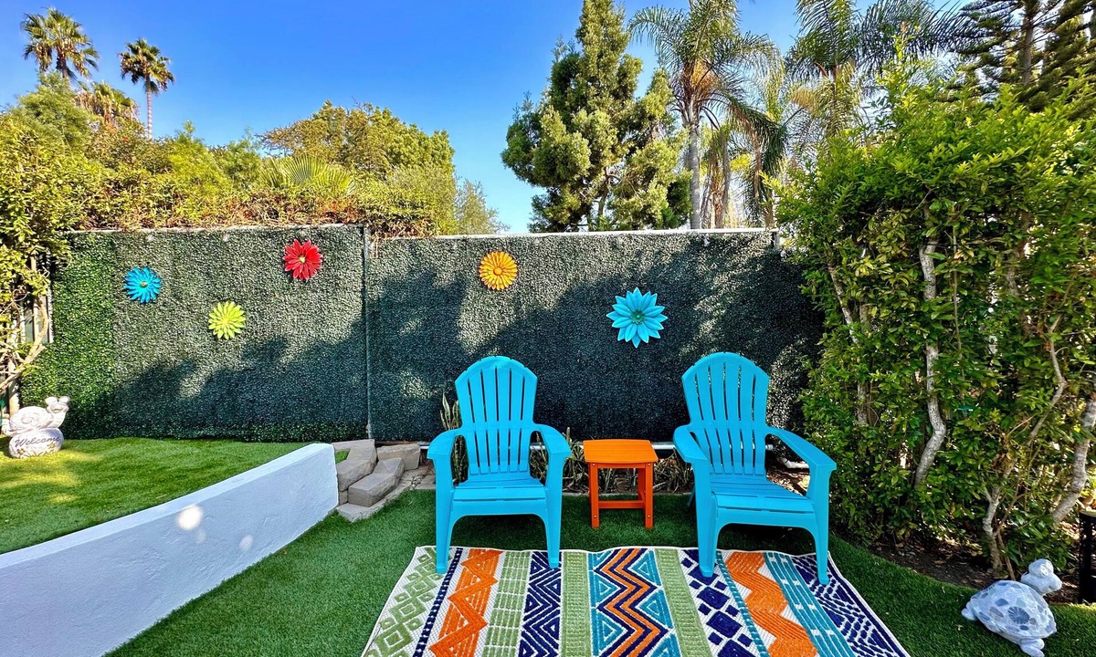 Vista House | Casa Agave, Private Guest House, 2 bedrooms, 1 bath, 3 beds, game room and yard!