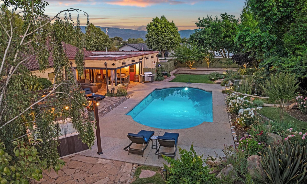 Santa Ynez House | Casa Calzada: Private Retreat w/Pool & Vineyard!