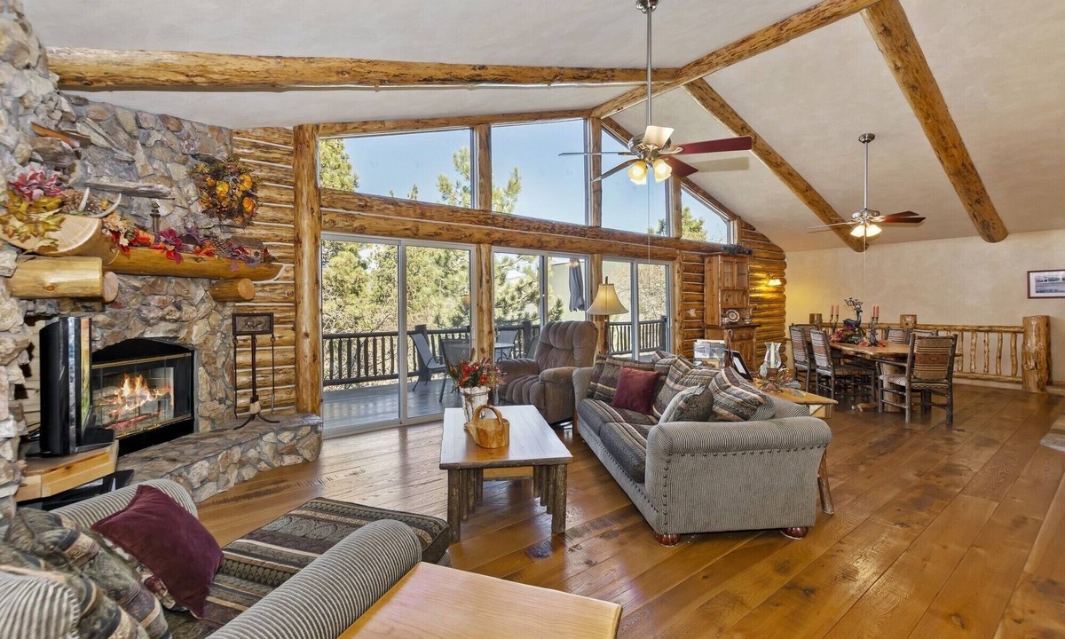 Castle Glen Gem | Castle Glen Estates