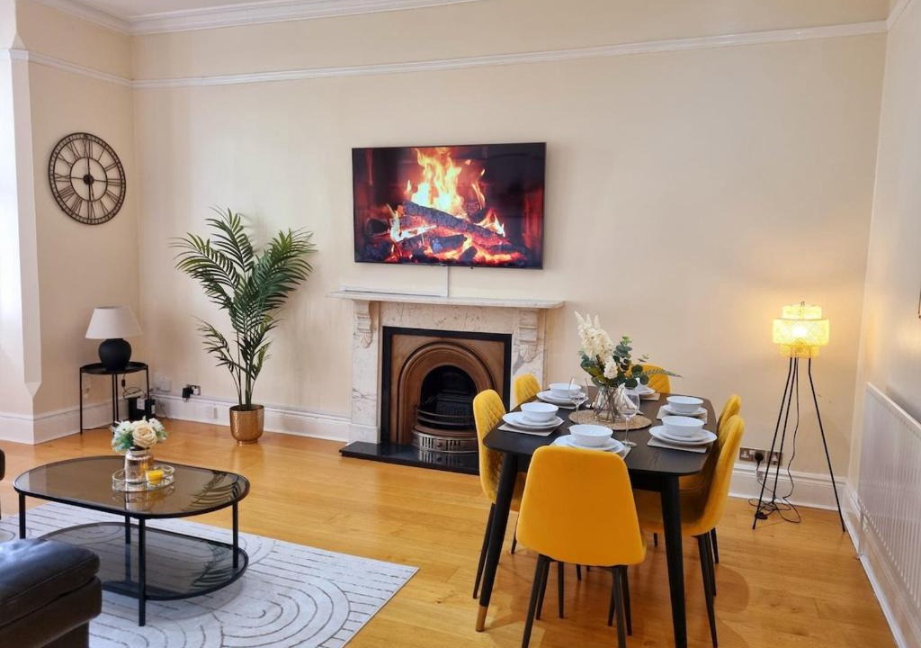 Nottingham Apartment | Cavalry Flat 2