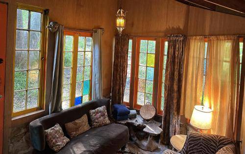 Topanga Ski Chalet | Chalet ∙ 1 bedroom ∙ 2 guests