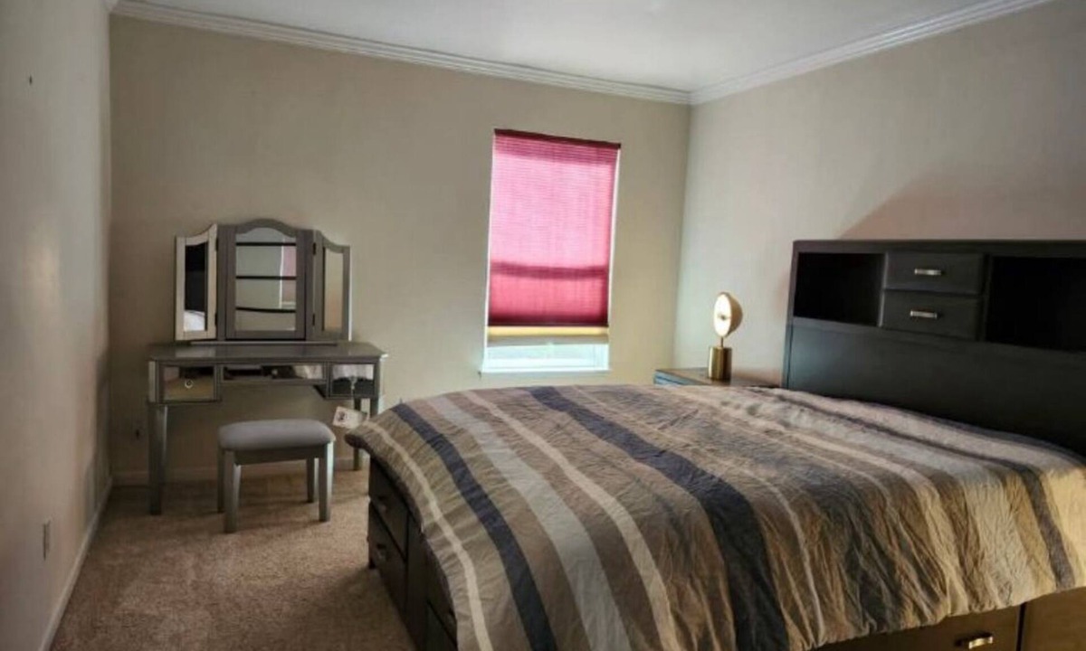 Rohnert Park House | Charming 2-bedroom townhome in delightful Cotati with fitness room, WiFi