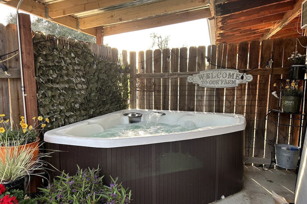 Warner Springs Cabin | Charming Warner Springs Accommodation Ideal for a Romantic Getaway in California