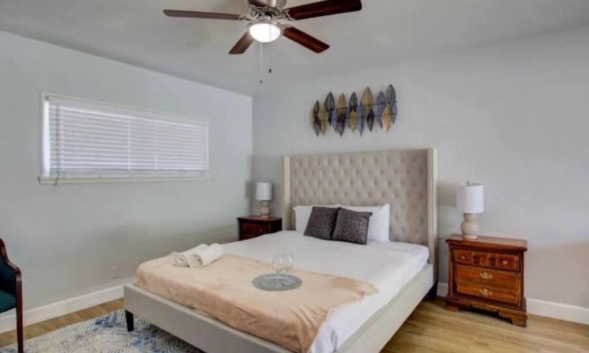 Riverside House | Cheerful 3-bedrooms centrally located in Riverside