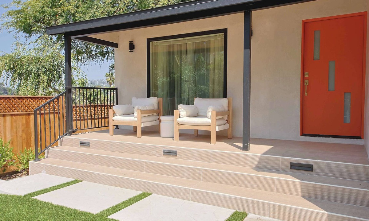 Elysian Heights Apartment | Chic 2B2B Apt w City Views near Sunset Blvd