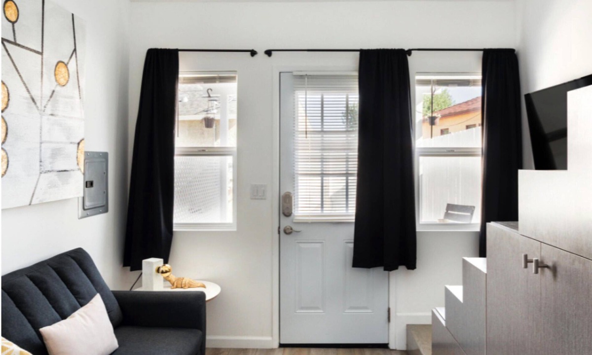 Encino House | Chic Mini Loft Guest House