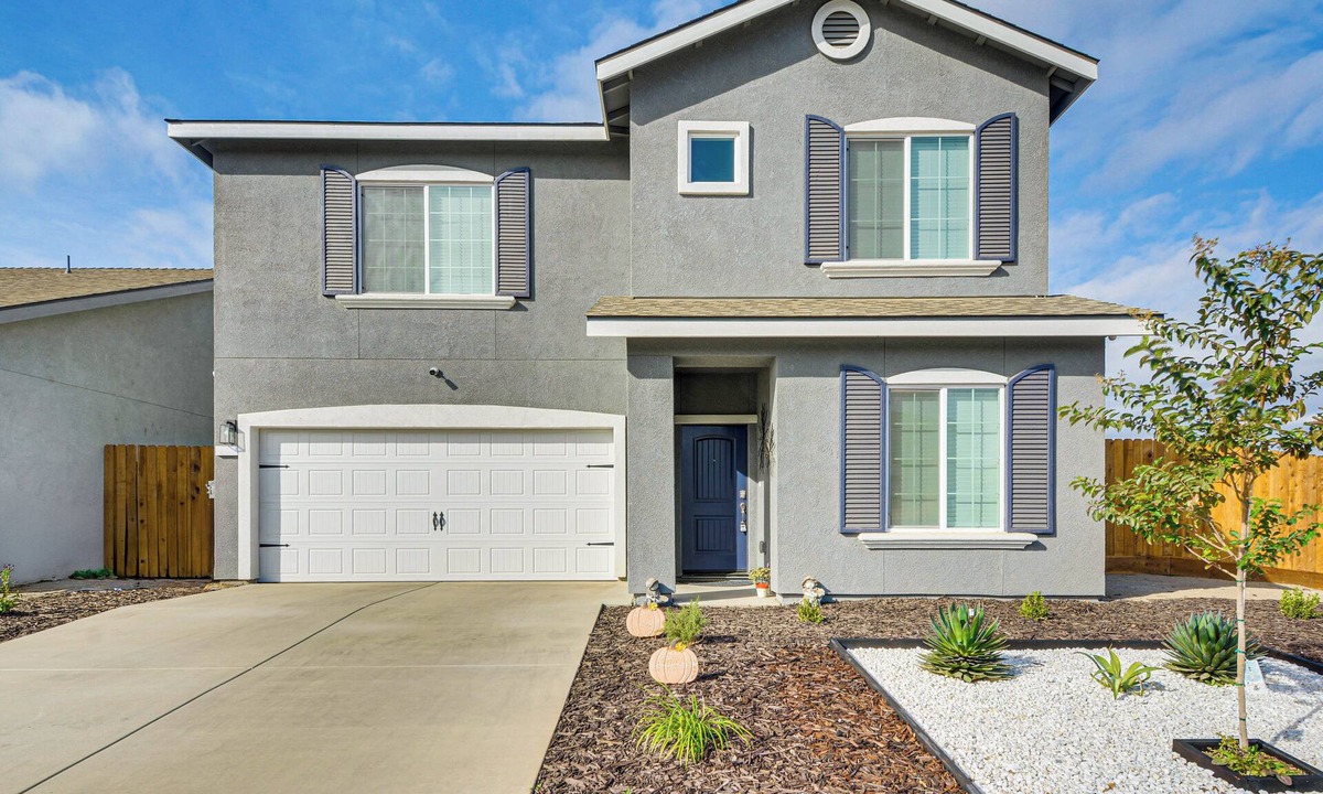 Chowchilla House | Chowchilla Home w/Private Patio!