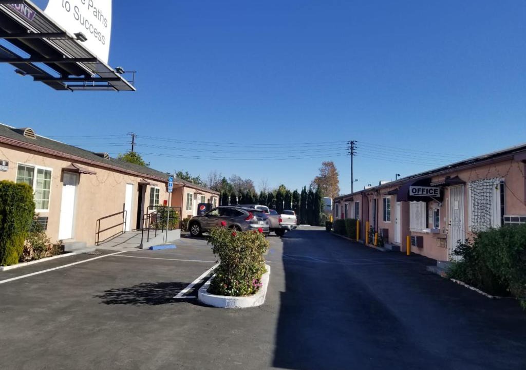 Van Nuys Hotel | Cinema motel