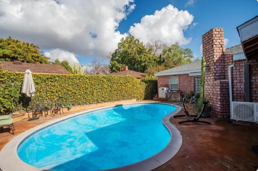 Bixby Knolls House | Classic Bixby Highlands Pool Home in Long Beach! home