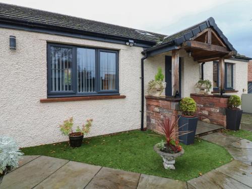 Long Marton House | Cobble Cottage