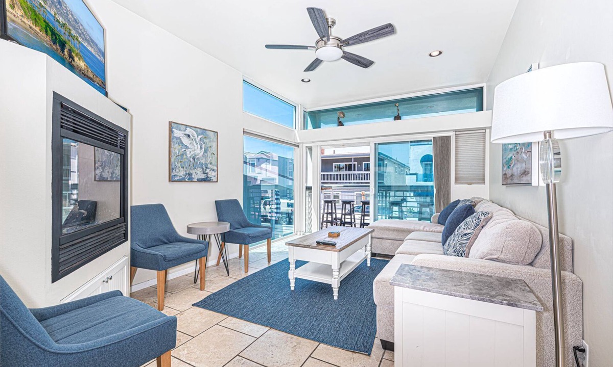 West Newport Condo | Cool Coastal Tri-Level Condo with Ocean Views! Right Side