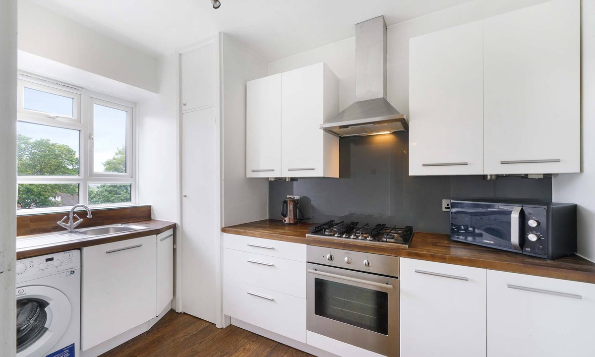 Childs Hill Apartment | Cosy North West Hampstead 1 bed apartment