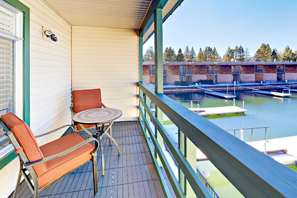 Tahoe Keys Apartment | Cove 141