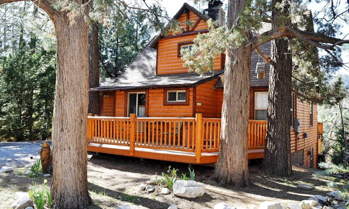 Moonridge Cabin | Cozy Log Cabin, 3+2, Game Room, Coffee Bar, Spa, View, Close to Ski, Lake & Golf