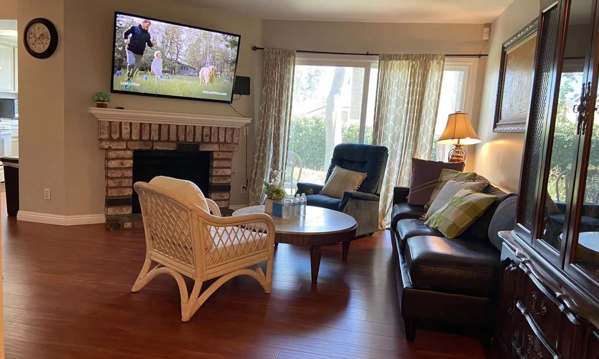 Ontario Condo | Cozy Quiet&Great location, near Ontario Airport