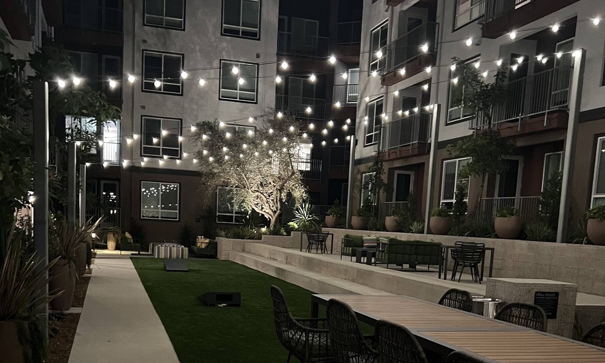 Westmont Apartment | “Cozy Two bedroom in Pomona”