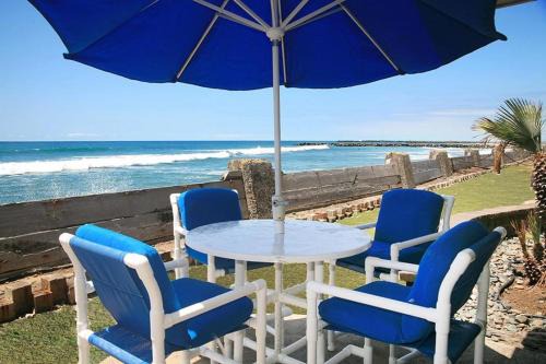 Townsite House | D19 - Beachfront Bliss