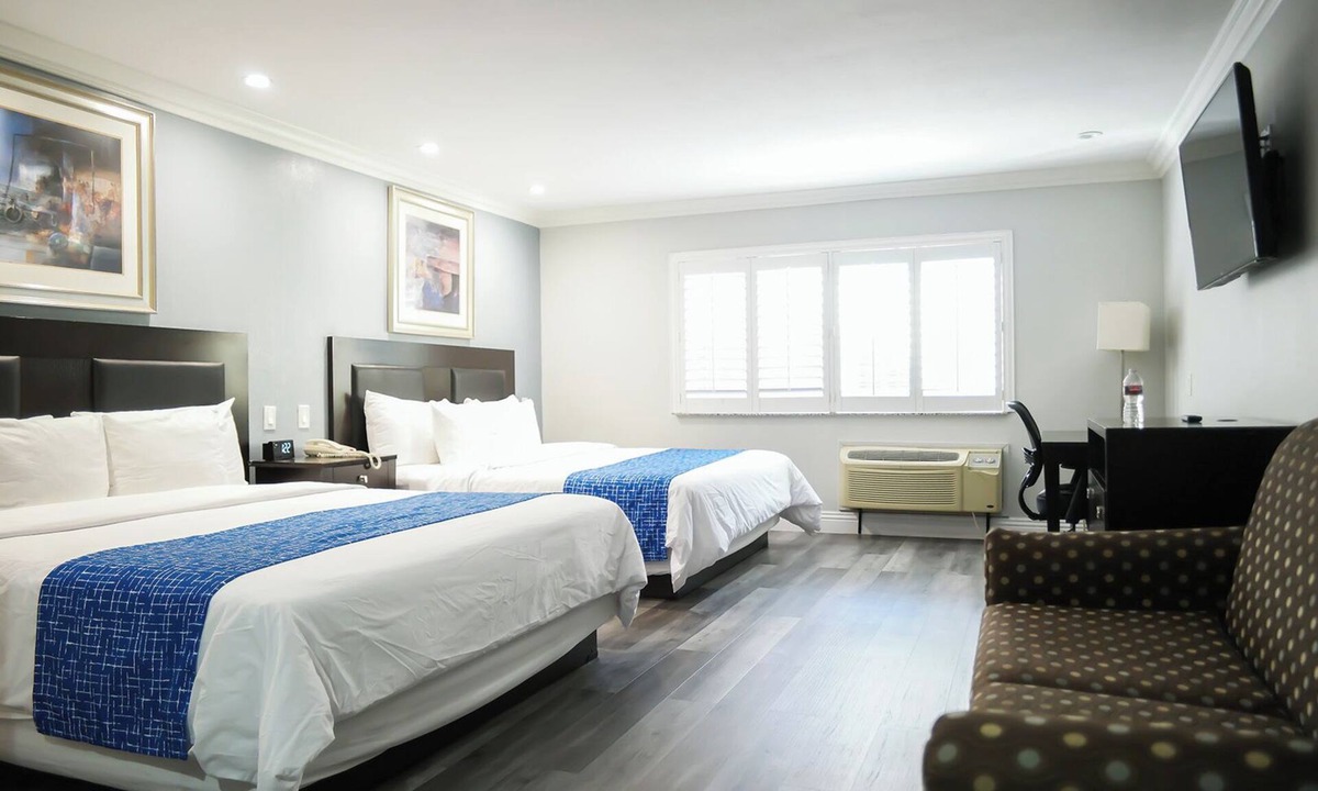 West Covina Hotel | Days Inn by Wyndham West Covina