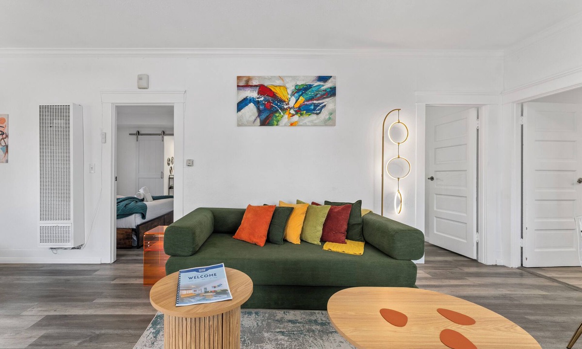 Mission Hills House | Delightful 3-bedroom house with AC in sunny San Diego