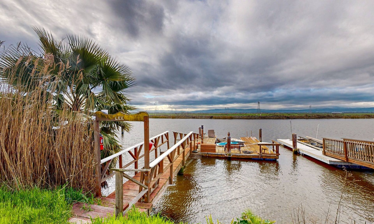 Bethel Island House | Dog-friendly home near river & marinas with firepit, grill, dock, camping ground
