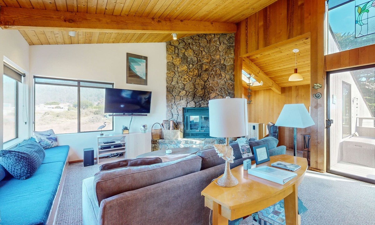 Sea Ranch House | Dog-Friendly Sea Ranch Home Near Playground & Beach