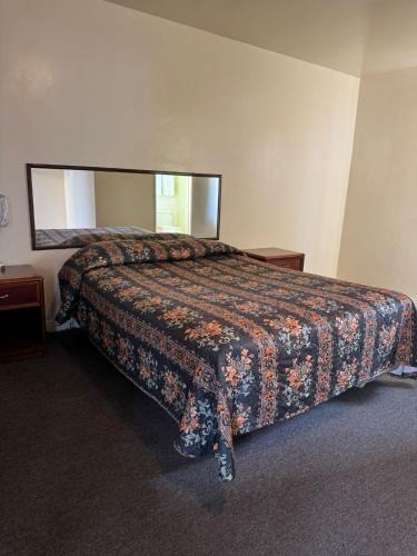 East Pasadena Hotel | El Rancho Motel, Pasadena