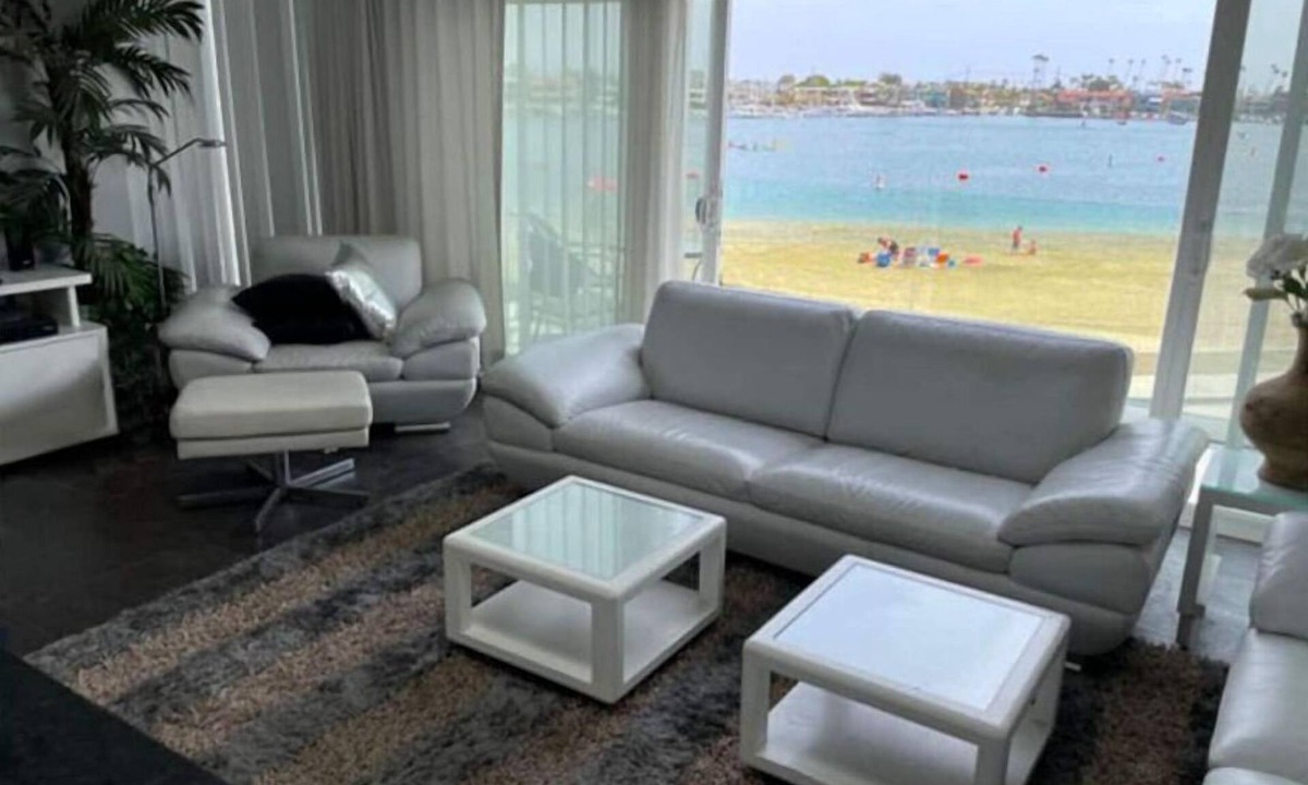 Naples Apartment | Elegant with spectacular view & steps to so much.