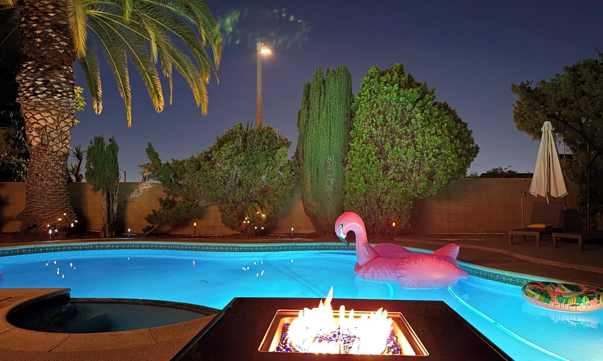 Rowland Heights House | Entire 4 LG Queen BED with large Pool, patio, BBQ, Firepit good for Summer!