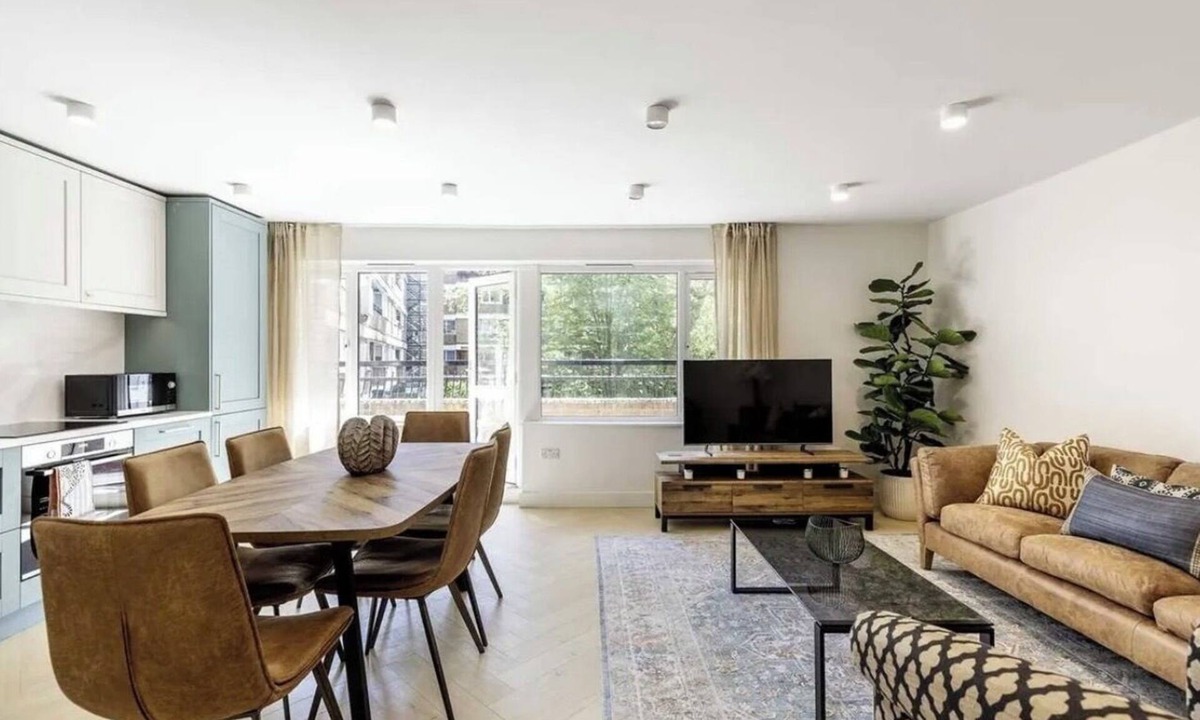 London City Centre Apartment | Entire Soho central flat 3Bedroom - Sleeps 8 10mins walk to BigBen