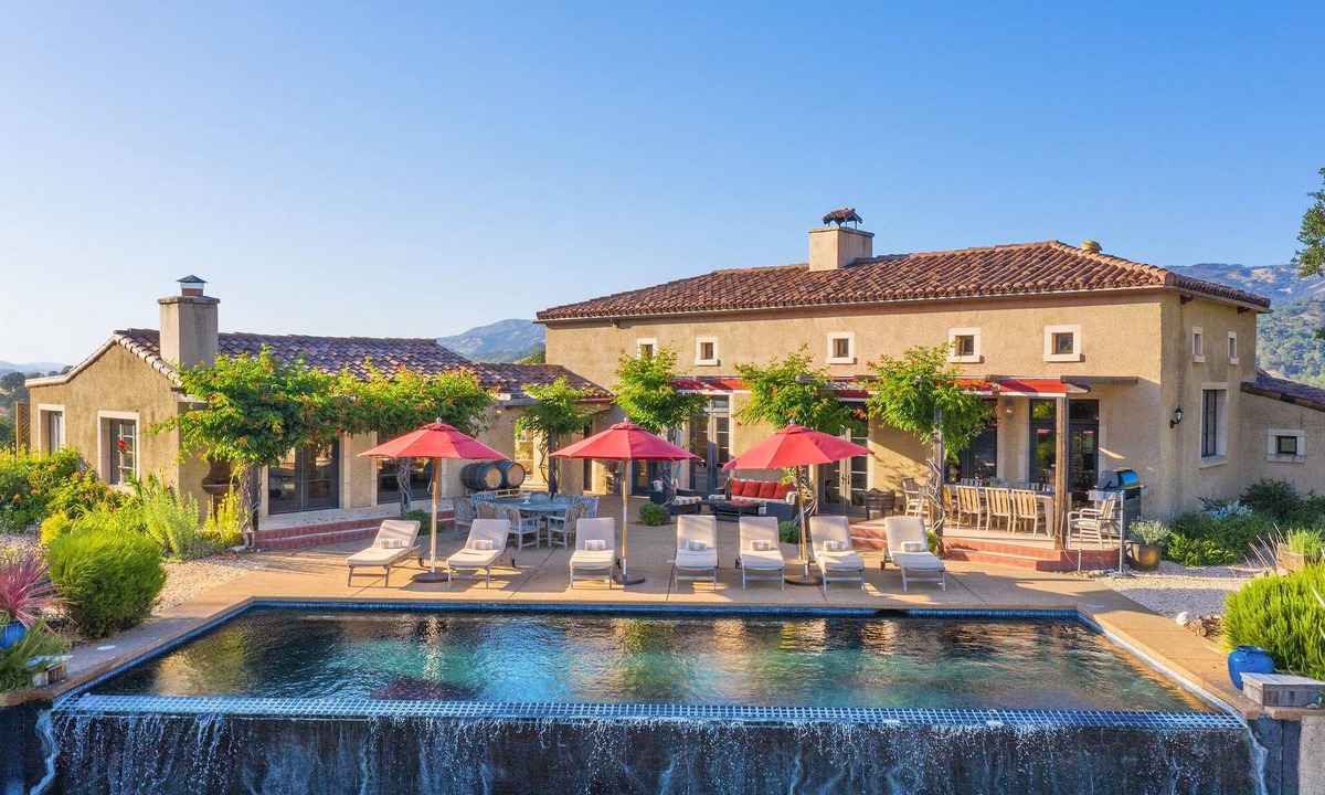 California Wine Country Resort | Entire villa in Hopland, California