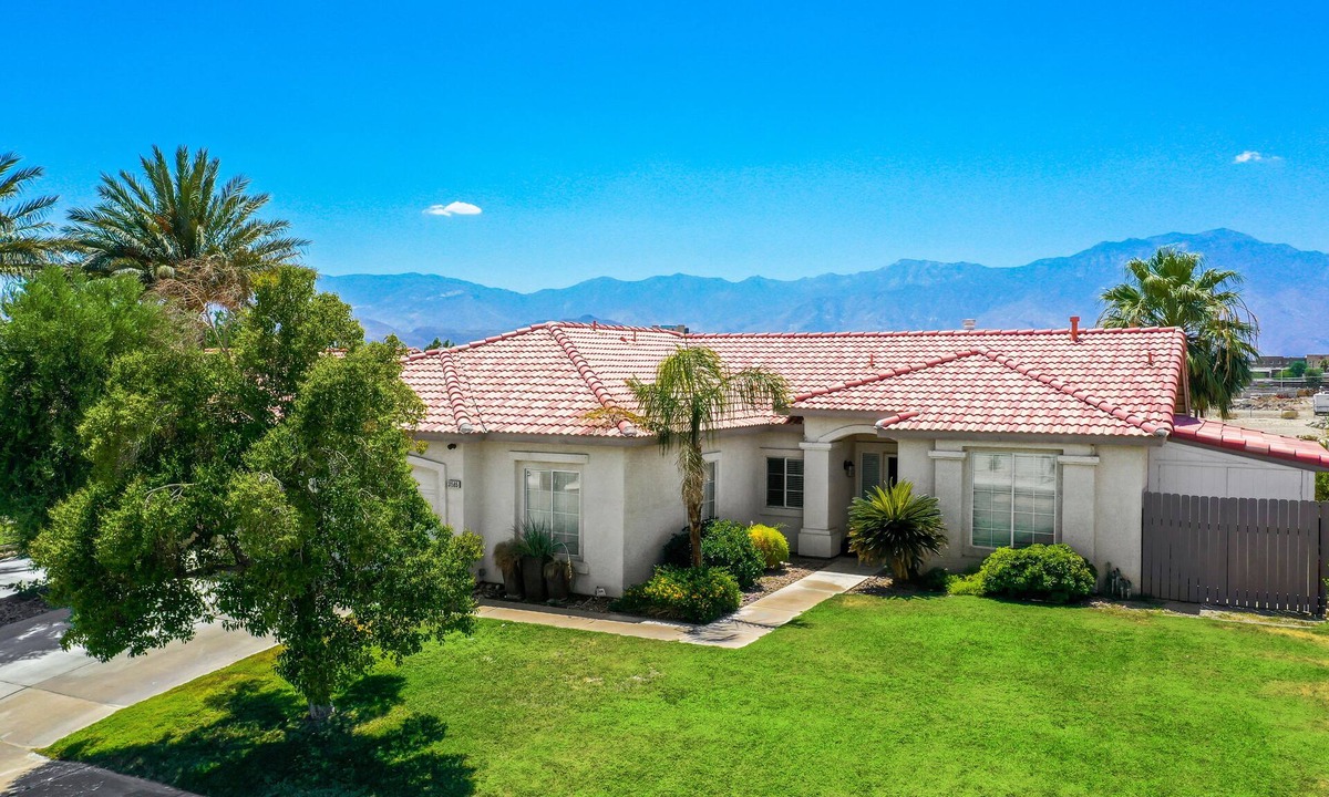 Thousand Palms House | Escape to your Desert Hideaway! nRVC-1541
