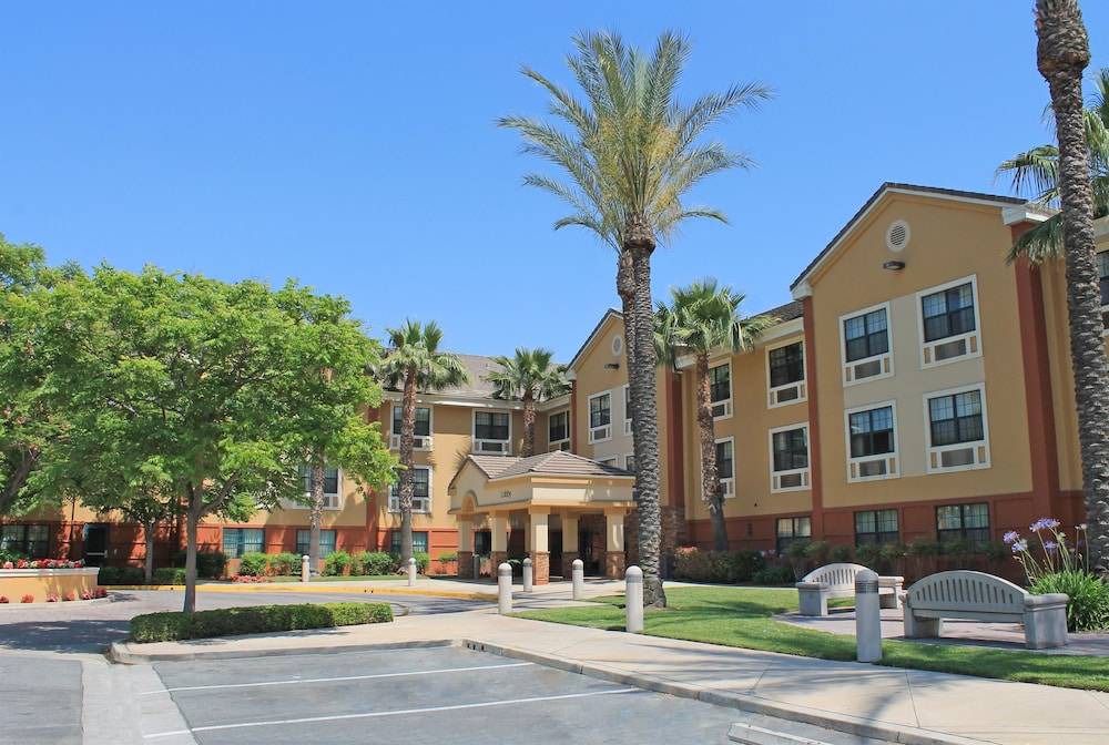 Guasti Hotel | Extended Stay America Suites Los Angeles Ontario Airport