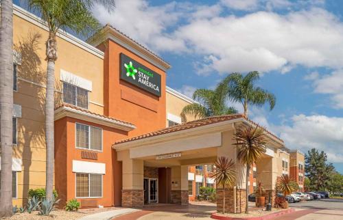 The Emerson Grand Ave Los Angeles | Southwood