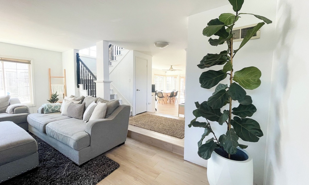 Huntington Beach House | Family-Friendly 4 bd Coastal House/No Cleaning Fee
