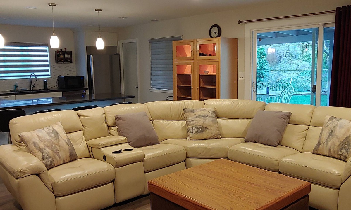 Linda Vista House | Family Fun for all ages! Military Welcome