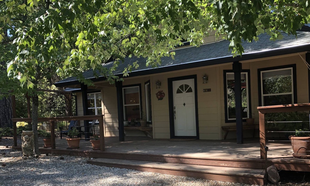 Georgetown Other | Farmhouse w/yoga studio, 1 acre pond, gigantic labyrinth, multiple hiking trails