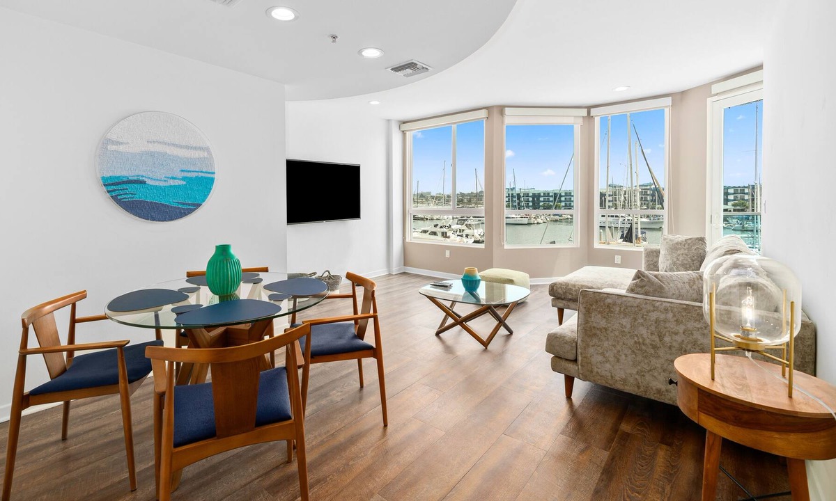 Silver Strand Apartment | "Flamingo" Rare Find 2Bedroom 2bath Marina Del Rey
