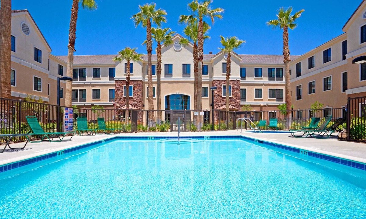 Palmdale Condo | Free Breakfast. Outdoor Pool & Hot Tub. Near Edwards Air Force Base!