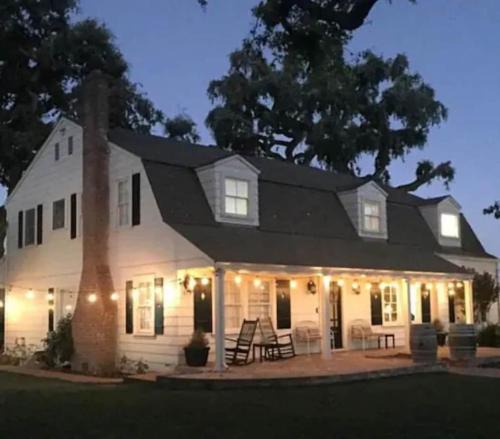 San Martin House | Grand Wine Country 6BR Retreat Hot Tub & Views