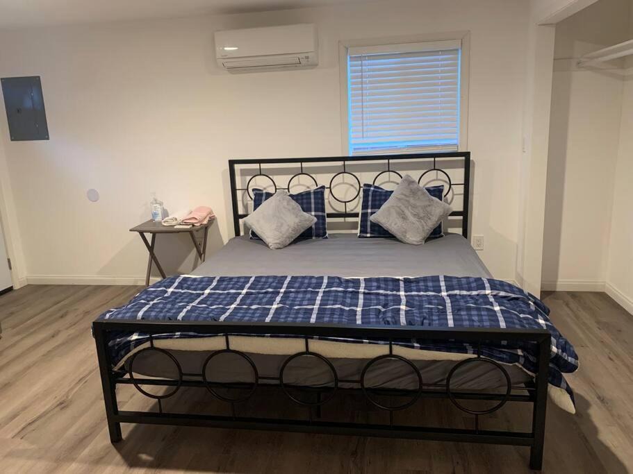 Fullerton House | Great backhouse for 2 people close to Disneyland
