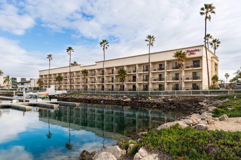 Hilton Garden Inn | Hollywood