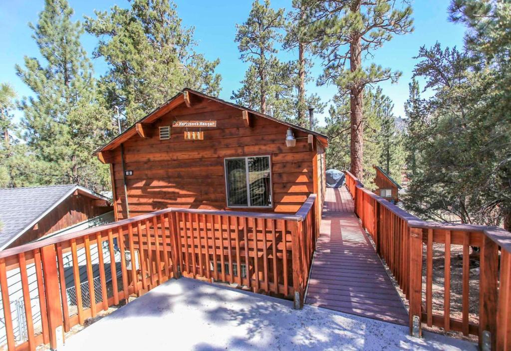 Harrison Hanger | Big Bear City