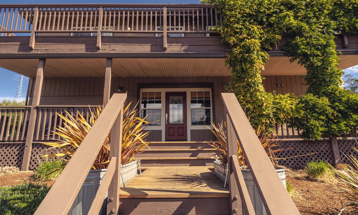 Woodacre House | Hawk View Home in Woodacre